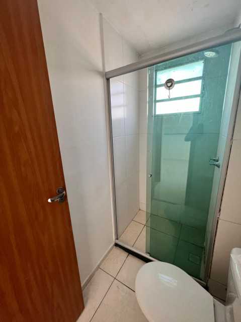 Conheça Banheiro Social do imóvel - Apartamento para Locação no Condomínio Retiro dos Pinheiros | 2 Quartos, Vaga e Condomínio Incluso - MNAP20049 - 8 Banheiro Social - 8