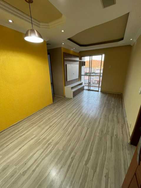 Sala com varanda. - 3