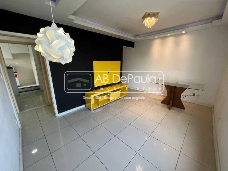 Conheça SALA do imóvel - VENDE EM SULACAP - ÓTIMO APARTAMENTO, de frente, CLARO E AREJADO, SOL DA MANHÃ, Vista Livre - ABAP20244 - 2 SALA - 2