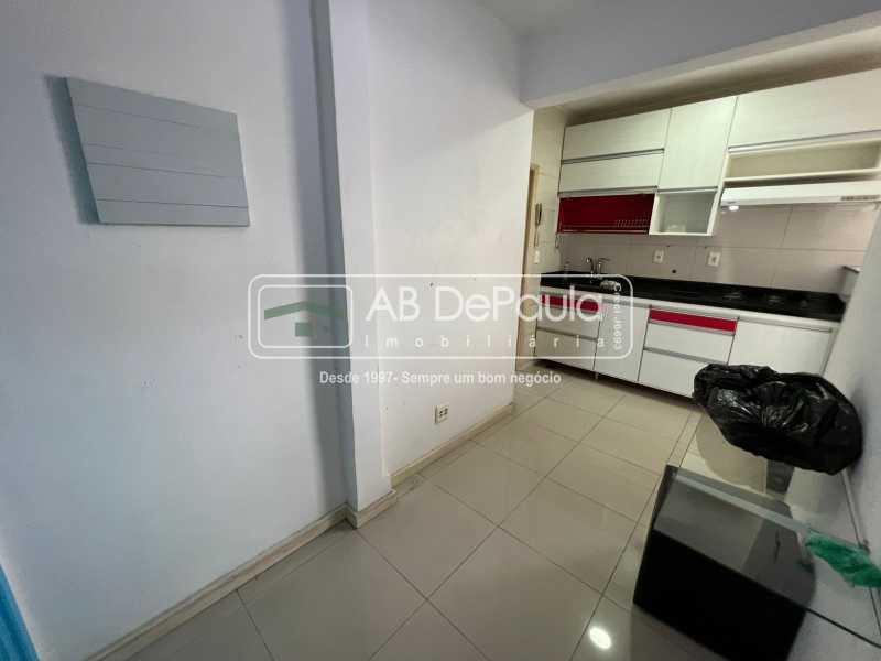 Conheça COZINHA do imóvel - VENDE EM SULACAP - ÓTIMO APARTAMENTO, de frente, CLARO E AREJADO, SOL DA MANHÃ, Vista Livre - ABAP20244 - 17 COZINHA - 17