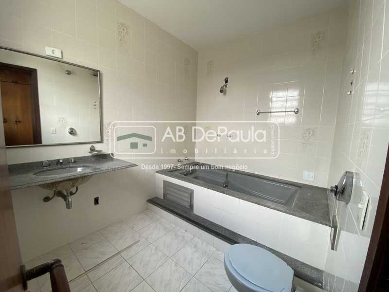 BANHEIRO SUÍTE - 24