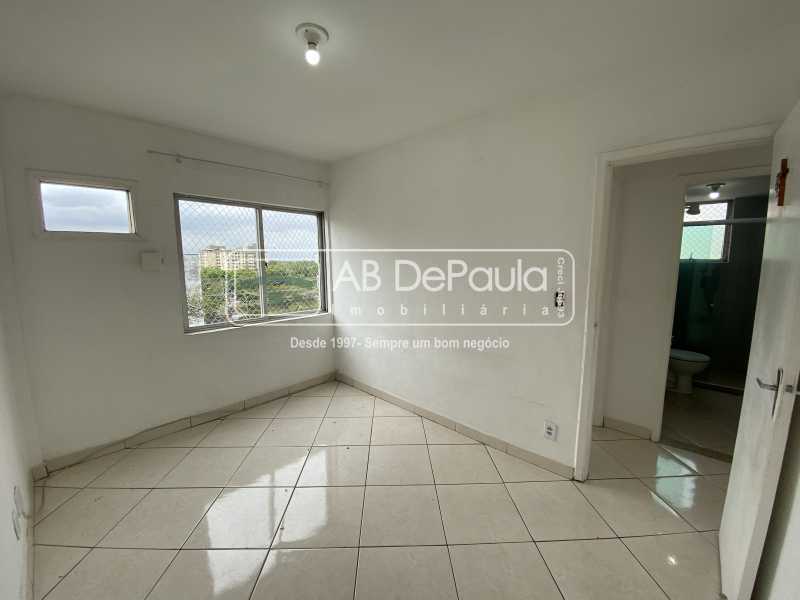 Conheça QUARTO 01 do imóvel - JARDIM SULACAP - ÓTIMO APARTAMENTO, CONDOMÍNIO SARGENTO MENEZES - ABAP20307 - 15 QUARTO 01 - 15