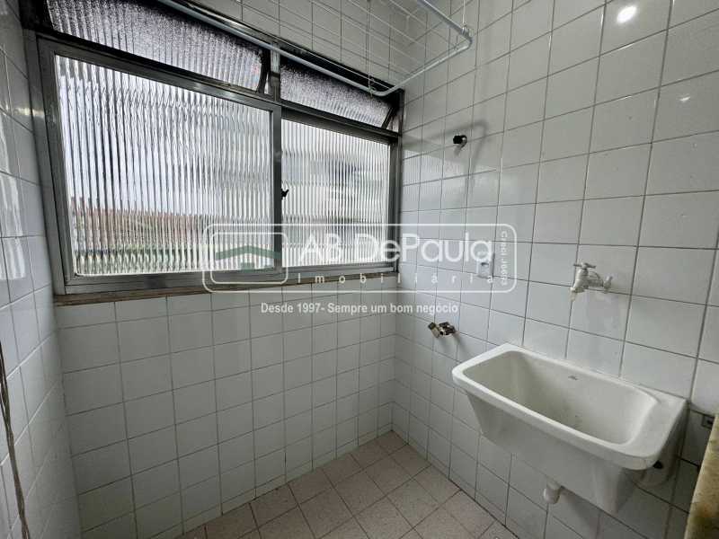 ÁREA DE SERVIÇO - 23