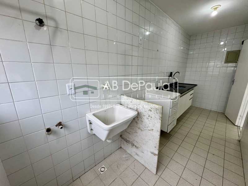 ÁREA DE SERVIÇO - 24