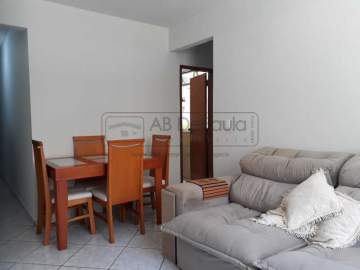 ACEITA FINANCIAMENTO - Apartamento Térreo 2 Qts + Dependência Empregada com Banheiro. 1 vaga na Escritura - ABAP20357