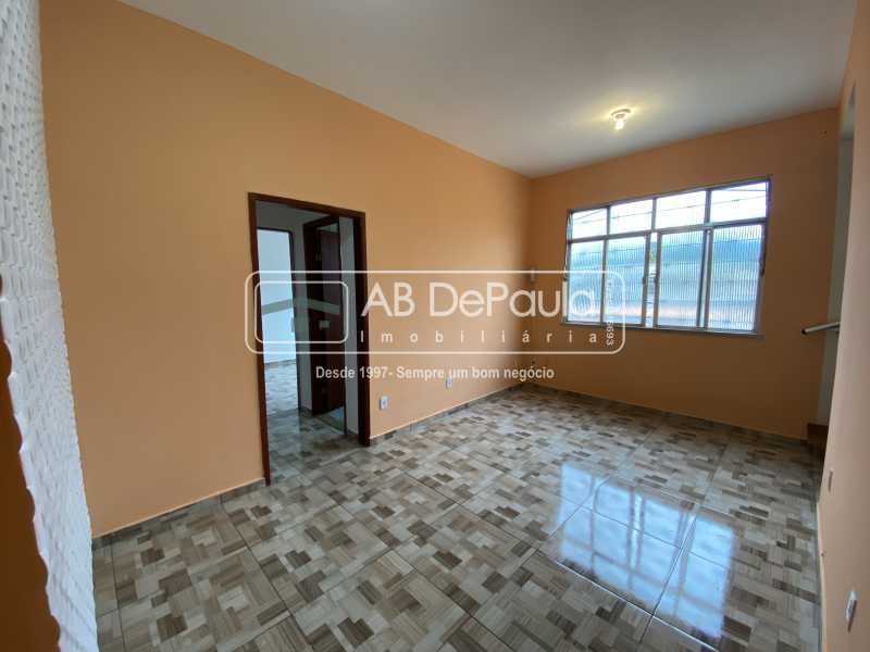 Conheça SALA do imóvel - ALUGA EM REALENGO - APARTAMENTO COM TERRAÇO - EM RUA FECHADA - RUA JOSÉ VALENTE DE LIMA, 97. - ABAP20402 - 4 SALA - 4