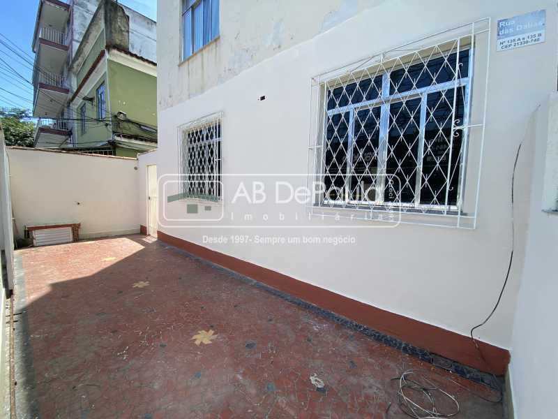 Conheça GARAGEM do imóvel - ALUGA EM VILA VALQUEIRE - RUA DAS DÁLIAS - APARTAMENTO TÉRREO TIPO CASA - ABAP20800 - 16 GARAGEM - 16