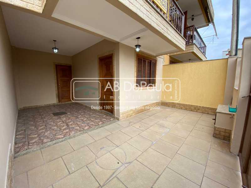 Conheça GARAGEM do imóvel - JARDIM SULACAP - Ótima residencia Ampla com 106m2 construídos, 03 Dormitórios (Suíte e Armários planejados) - ABCA30122 - 2 GARAGEM - 2