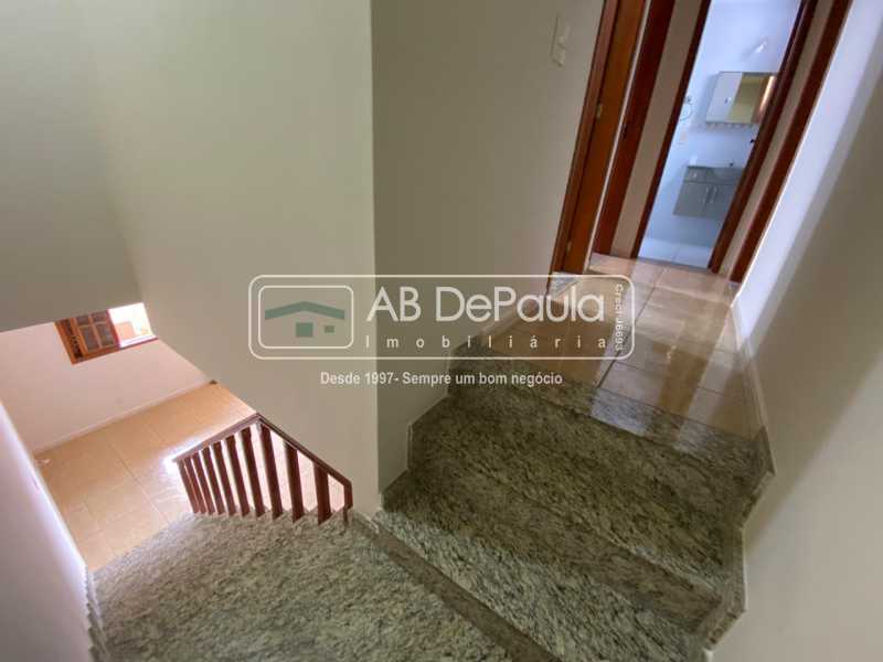 Conheça ESCADA do imóvel - JARDIM SULACAP - Ótima residencia Ampla com 106m2 construídos, 03 Dormitórios (Suíte e Armários planejados) - ABCA30122 - 11 ESCADA - 11