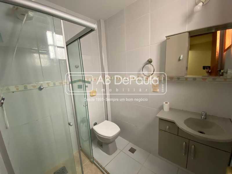 Conheça BANHEIRO SUÍTE QUARTO 03 do imóvel - JARDIM SULACAP - Ótima residencia Ampla com 106m2 construídos, 03 Dormitórios (Suíte e Armários planejados) - ABCA30122 - 20 BANHEIRO SUÍTE QUARTO 03 - 20