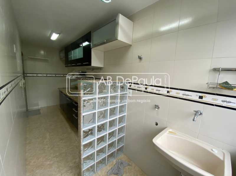 ÁREA DE SERVÇO - 13