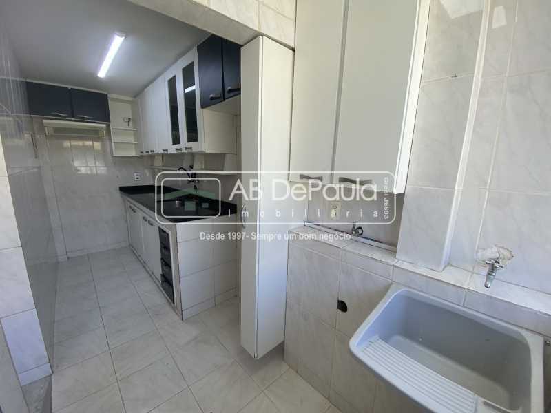Conheça COZINHA COM ÁREA ANEXA do imóvel - VENDE OU ALUGA EM REALENGO - RUA DO GOVERNO, 676 - APARTAMENTO COM 02 QUARTOS - ABAP20524 - 12 COZINHA COM ÁREA ANEXA - 12