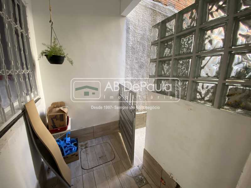 Conheça ENTRADA DO IMÓVEL do imóvel - VENDE EM REALENGO - R. COMANDANTE SANTOS PORTO - CASA DUPLEX DE FUNDOS COM 02 QUARTOS - ABCA20118 - 19 ENTRADA DO IMÓVEL - 19