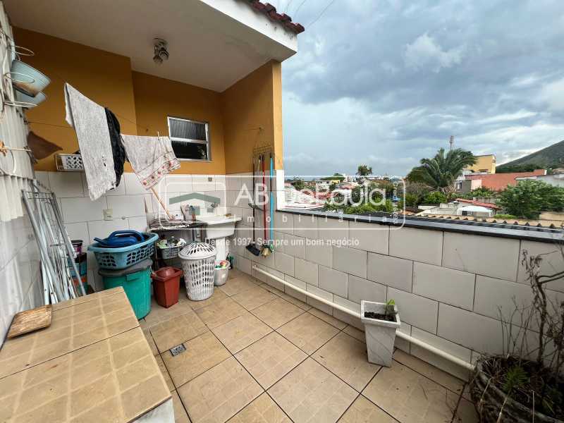 ÁREA DE SERVIÇO - 18