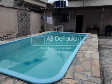 Ótima localização - REALENGO - Oportunidade!! 2 Casas mesmo Terreno de 420,00m² (12x35) - ABCA40047