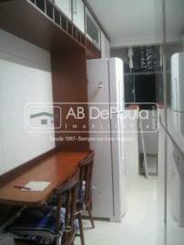 Imperdível - VILA VALQUEIRE - EXCELENTE e AMPLO APARTAMENTO. 3 DORMITÓRIOS Sendo 2 SUÍTES - ABAP30150