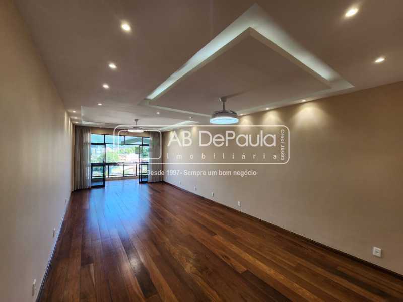 Conheça IMG-20250508-WA0137 do imóvel - VILA VALQUEIRE - Apartamento Frontal 174m² - 3 Dormitórios mais Dependência Empregada - 2 Vagas - ABAP30157 - 4 IMG-20250508-WA0137 - 4