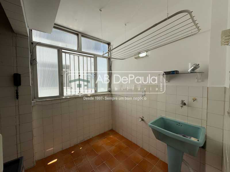 ÁREA DE SERVIÇO - 18