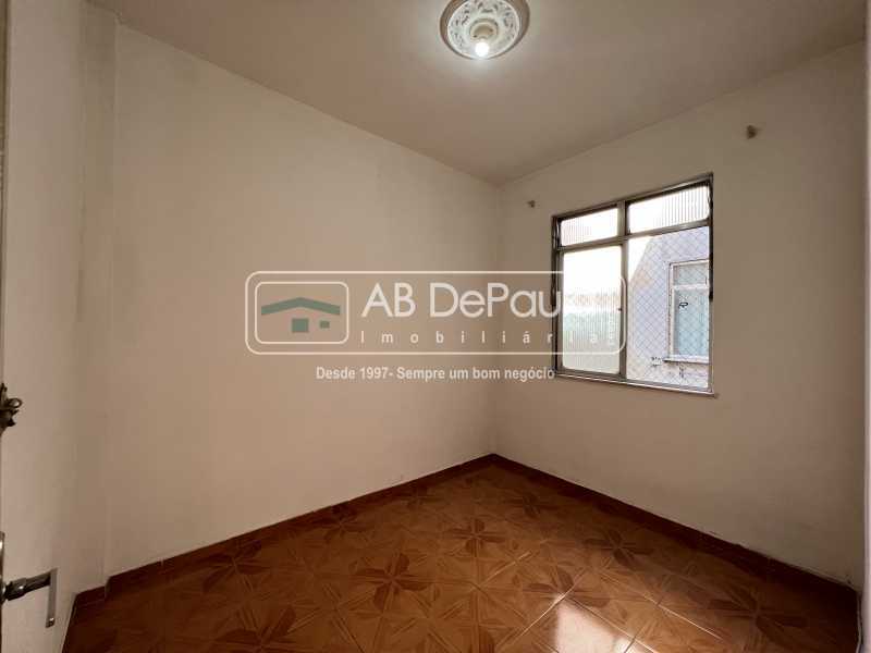 Conheça QUARTO 01 do imóvel - VENDE OU ALUGA EM PILARES - RUA MÁRIO CARPENTER 83 - CONDOMÍNIO VINTE DE JANEIRO - APARTAMENTO COM 02 QUARTOS - ABAP20694 - 11 QUARTO 01 - 11