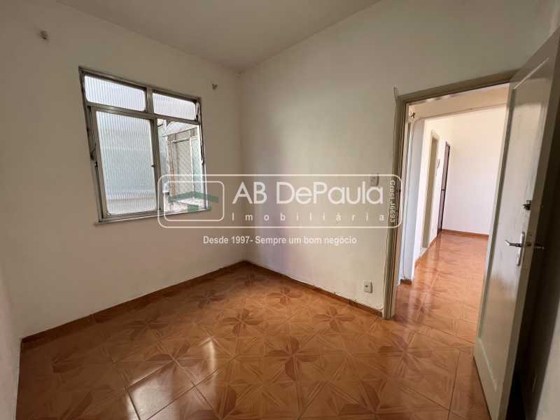 Conheça QUARTO 01 do imóvel - VENDE OU ALUGA EM PILARES - RUA MÁRIO CARPENTER 83 - CONDOMÍNIO VINTE DE JANEIRO - APARTAMENTO COM 02 QUARTOS - ABAP20694 - 12 QUARTO 01 - 12