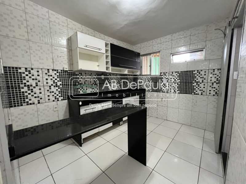 Conheça COZINHA do imóvel - ALUGA EM MAGALHÃES BASTOS - RUA CORONEL FORTES, 257 - CASA TÉRREA DE FUNDOS - ABCA10032 - 2 COZINHA - 2