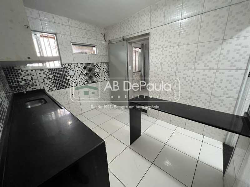 Conheça COZINHA do imóvel - ALUGA EM MAGALHÃES BASTOS - RUA CORONEL FORTES, 257 - CASA TÉRREA DE FUNDOS - ABCA10032 - 3 COZINHA - 3