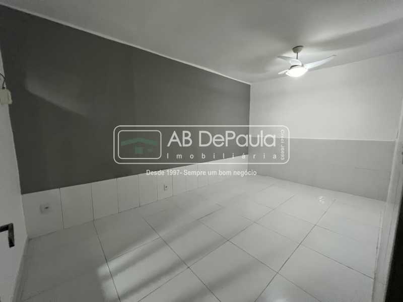 Conheça QUARTO ÚNICO do imóvel - ALUGA EM MAGALHÃES BASTOS - RUA CORONEL FORTES, 257 - CASA TÉRREA DE FUNDOS - ABCA10032 - 4 QUARTO ÚNICO - 4