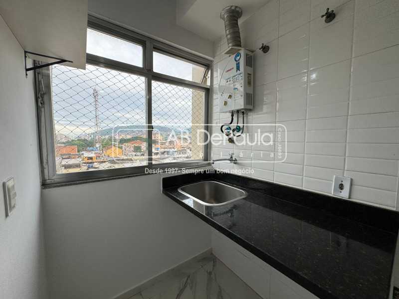 ÁREA DE SERVIÇO - 18