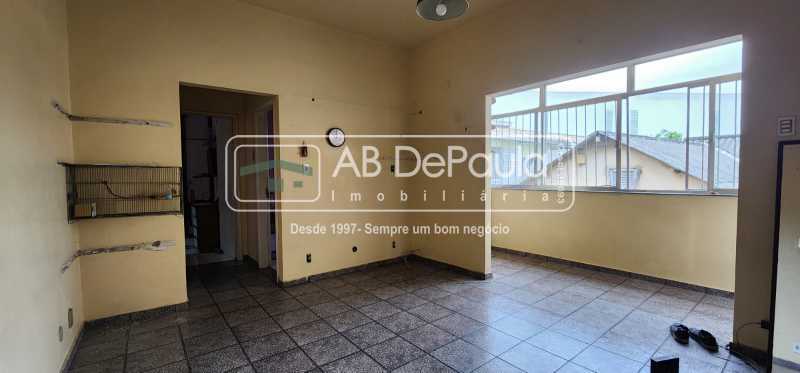 Conheça 14. do imóvel - MADUREIRA - Juntinho a Av. Edgar Romero, Bom Apartamento desocupado, dois dormitórios, sala e varanda amplas - ABAP20725 - 1 14. - 1
