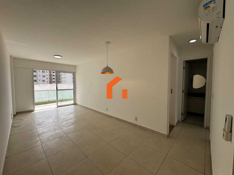 SALA - 1