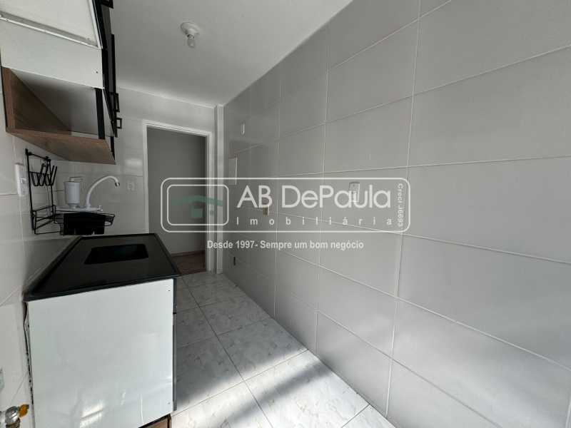 Conheça COZINHA do imóvel - VENDE EM SULACAP - CONDOMÍNIO SULACAP II - TERCEIRO ANDAR (DOIS LANCES DE ESCADA APENAS) - ABAP20767 - 20 COZINHA - 20