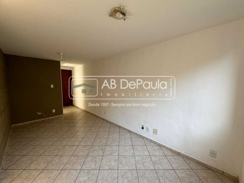 Conheça SALA do imóvel - VENDE EM SULACAP - CONDOMÍNIO SULACAP II - TERCEIRO ANDAR (DOIS LANCES DE ESCADA APENAS) - ABAP20767 - 3 SALA - 3