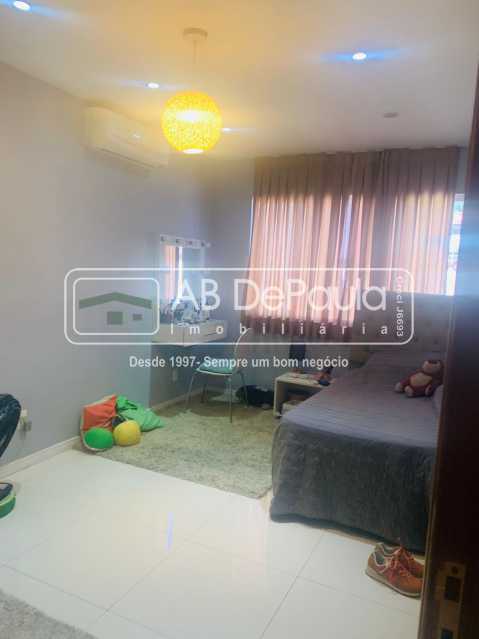 Conheça b1acc856-afaa-4f76-94a5-d1b352 do imóvel - VILA VALQUEIRE - Espetacular residência, AMPLA, CLARA e AREJADA, 4 Dormitórios (2 Suítes), piscina etc - ABCA40077 - 18 b1acc856-afaa-4f76-94a5-d1b352 - 18