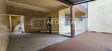 Ótima localização - Espetacular residência, AMPLA, CLARA e AREJADA, 3 Dormitórios - ABCA30214