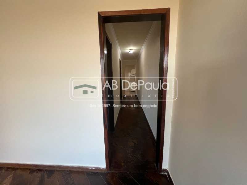 Conheça CORREDOR do imóvel - VENDE EM BENTO RIBEIRO - APARTAMENTO TÉRREO COM 02 DORMITÓRIOS - ABAP20777 - 5 CORREDOR - 5