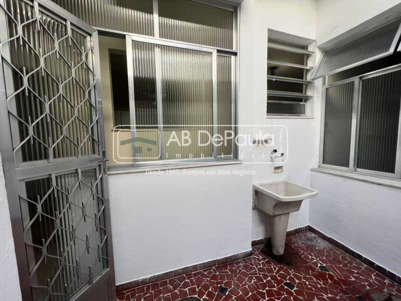 Conheça ÁREA DE SERVIÇO do imóvel - VENDE EM BENTO RIBEIRO - APARTAMENTO TÉRREO COM 02 DORMITÓRIOS - ABAP20777 - 16 ÁREA DE SERVIÇO - 16
