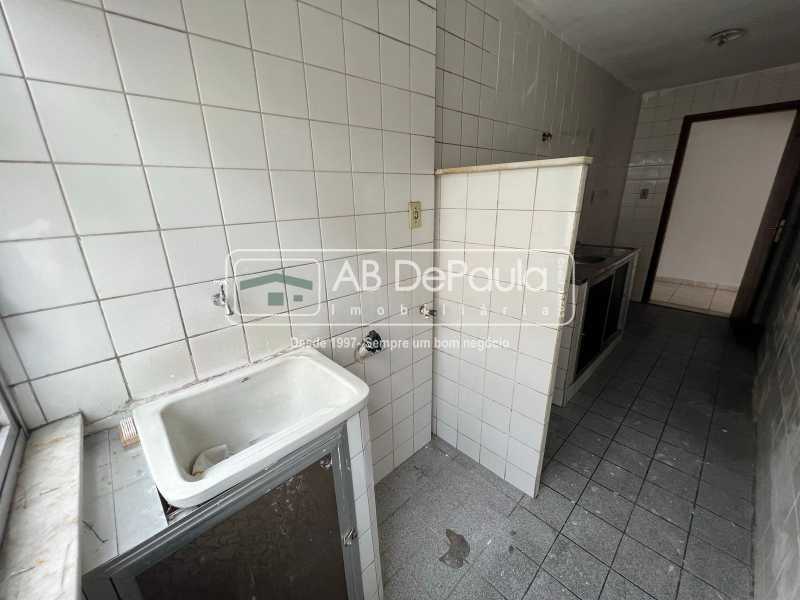 ÁREA DE SERVIÇO - 22