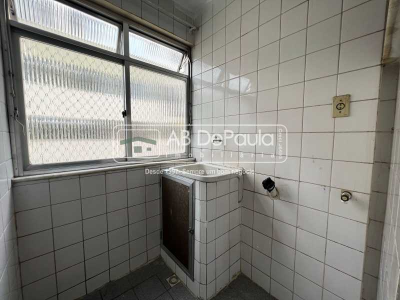 ÁREA DE SERVIÇO - 21