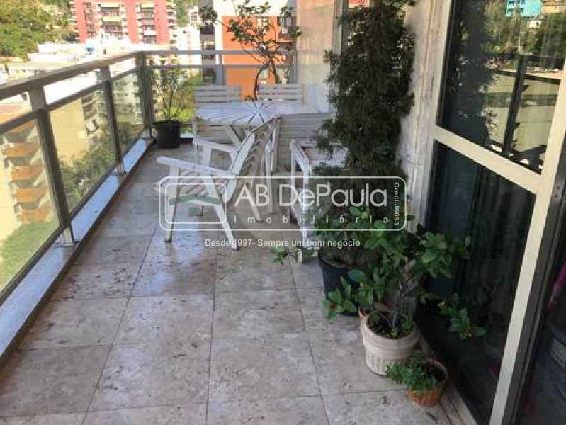 Conheça Varanda6 do imóvel - TIJUCA - Espetacular apartamento com 150m2, Todo Amplo, SOL DA MANHÃ - 4 Dormitórios (Suíte), 3 Vagas garagem na Escritura. - ABAP40019 - 2 Varanda6 - 2