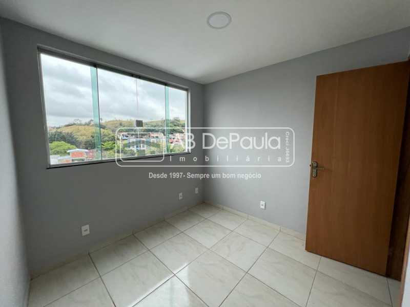 Conheça QUARTO 02 do imóvel - VENDE NA ESTRADA MANUEL NOGUEIRA DE SÁ - APARTAMENTO COM 02 QUARTOS - ABAP20808 - 11 QUARTO 02 - 11