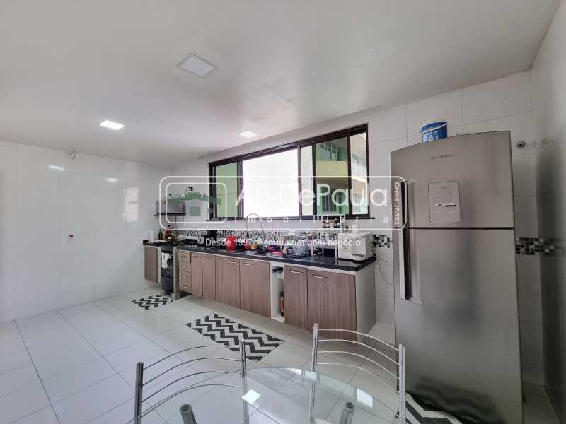 Conheça 20231003_100215 do imóvel - VILA VALQUEIRE - Excelente Casa Duplex à Venda - 4 Quartos Sendo 3 Suítes - Piscina - 4 Vagas - ABCA40085 - 28 20231003_100215 - 28