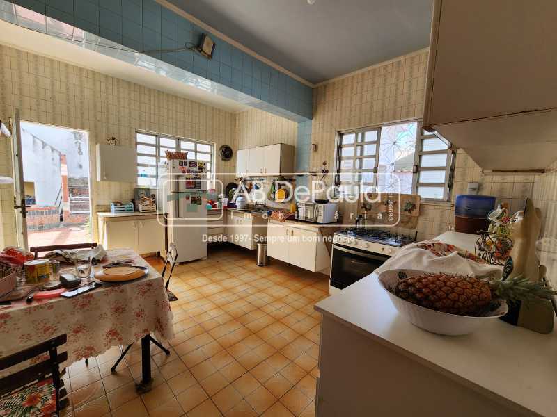 Conheça 20231118_092436 do imóvel - JARDIM SULACAP - Ótima casa EM 2 pavimentos, 6 Dormitórios (Sendo 01 Suíte) - ABCA60007 - 13 20231118_092436 - 13