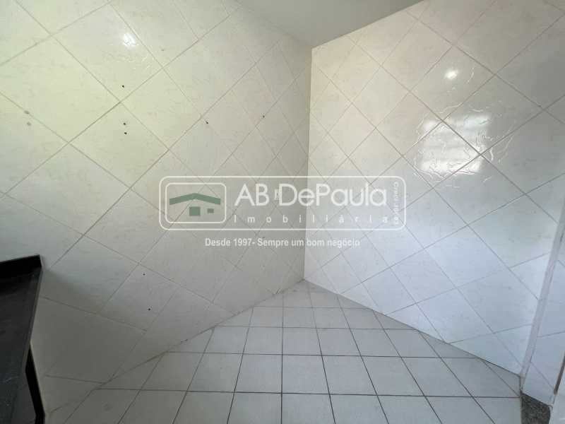 Conheça COZINHA do imóvel - ALUGA EM REALENGO - R. PIRAQUARA, 1202 - APARTAMENTO COM 02 QUARTOS - ABAP20827 - 20 COZINHA - 20