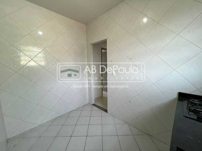 Conheça COZINHA do imóvel - ALUGA EM REALENGO - R. PIRAQUARA, 1202 - APARTAMENTO COM 02 QUARTOS - ABAP20827 - 19 COZINHA - 19