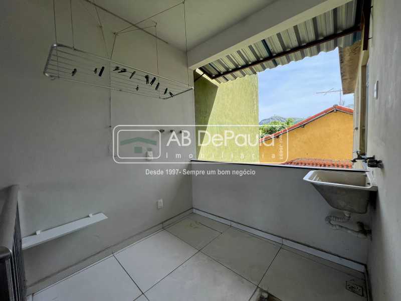 Conheça ÁREA DE SERVIÇO PARTE EXTERNA do imóvel - ALUGA EM REALENGO - R. PIRAQUARA, 1202 - APARTAMENTO COM 02 QUARTOS - ABAP20827 - 22 ÁREA DE SERVIÇO PARTE EXTERNA - 22