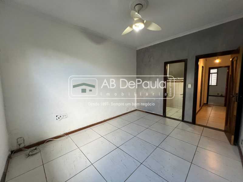 Conheça QUARTO 01 SUÍTE do imóvel - VENDE NO CONDOMÍNIO NOVA VALQUEIRE - APARTAMENTO COM 03 DORMITÓRIOS (SENDO 2 SUÍTES) - ABAP30186 - 9 QUARTO 01 SUÍTE - 9