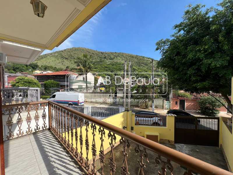 Conheça VARANDA do imóvel - JARDIM SULACAP - ÓTIMA RESIDÊNCIA, DESOCUPADA, TODA AMPLA, 03 DORMITÓRIOS (01 SUÍTE) - ABCA30234 - 19 VARANDA - 19