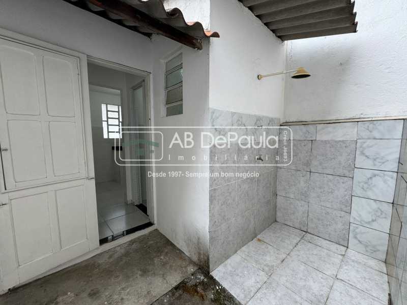 FUNDOS MEIA-ÁGUA - 22