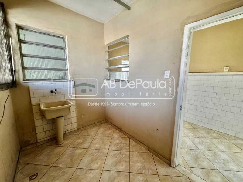 ÁREA DE SERVIÇO - 20