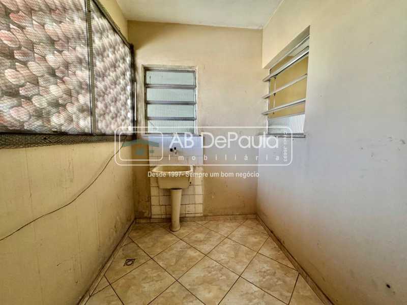 ÁREA DE SERVIÇO - 19